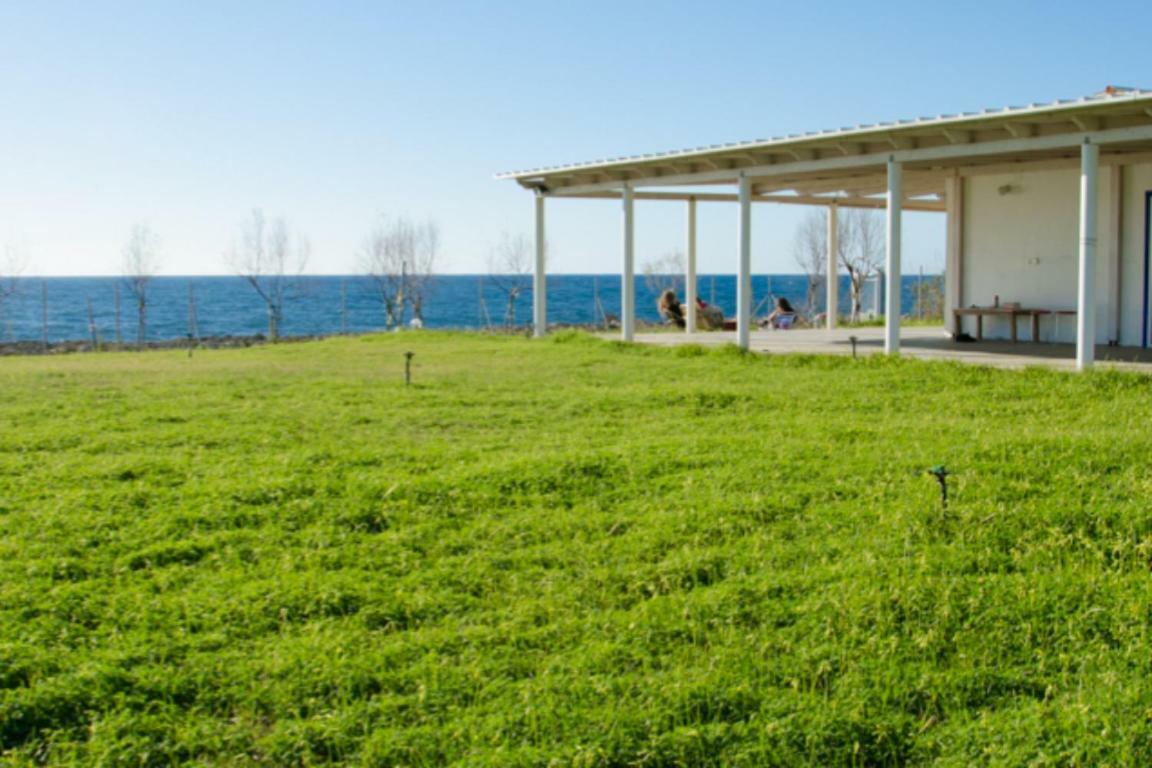 フィリアトラ Seaside Houseヴィラ エクステリア 写真